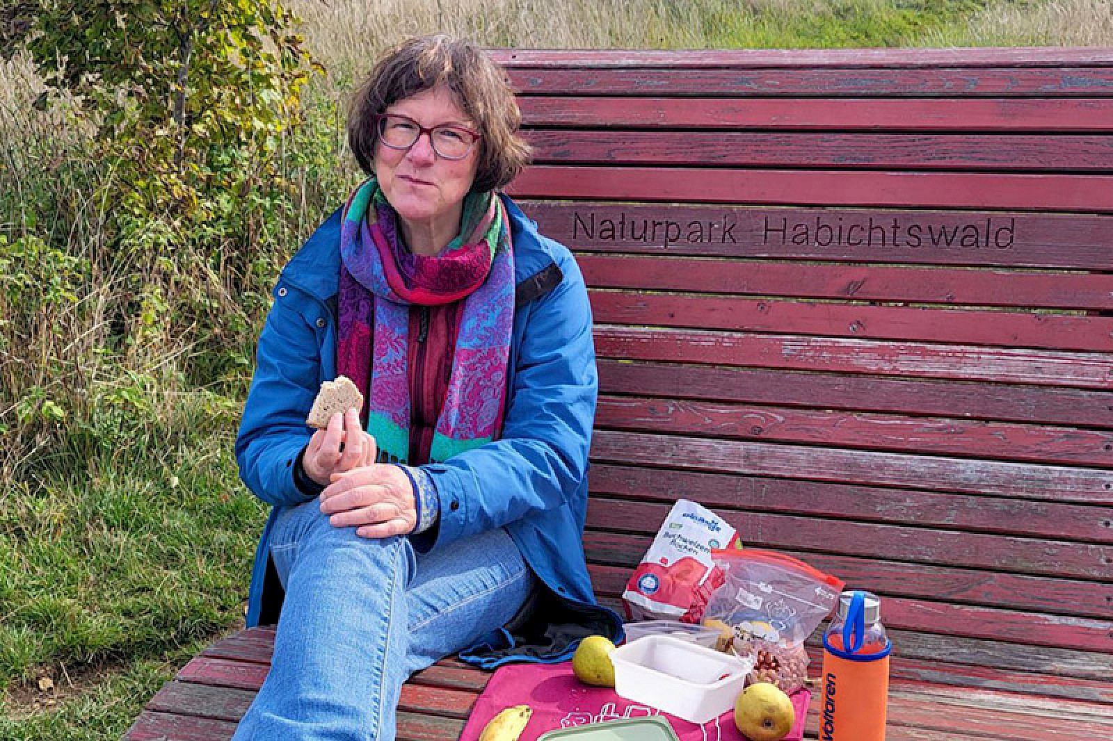 Bild zeigt Astrid Froeb im Naturpark Habichtswald.